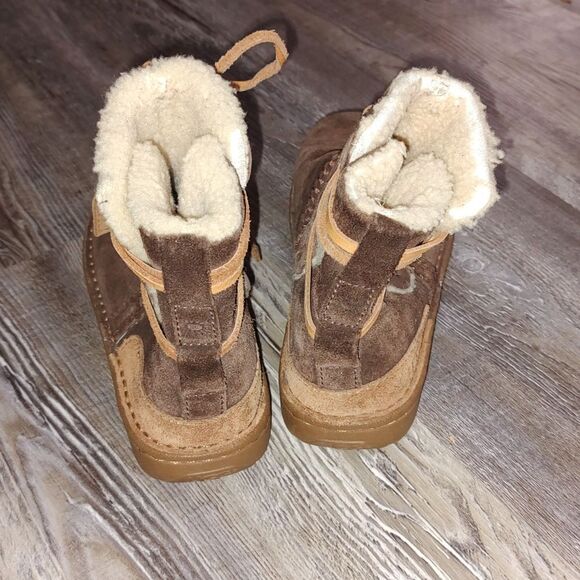 UGG 'La Jolla' Boots chocolate Youth size 3 - Picture 4 of 9